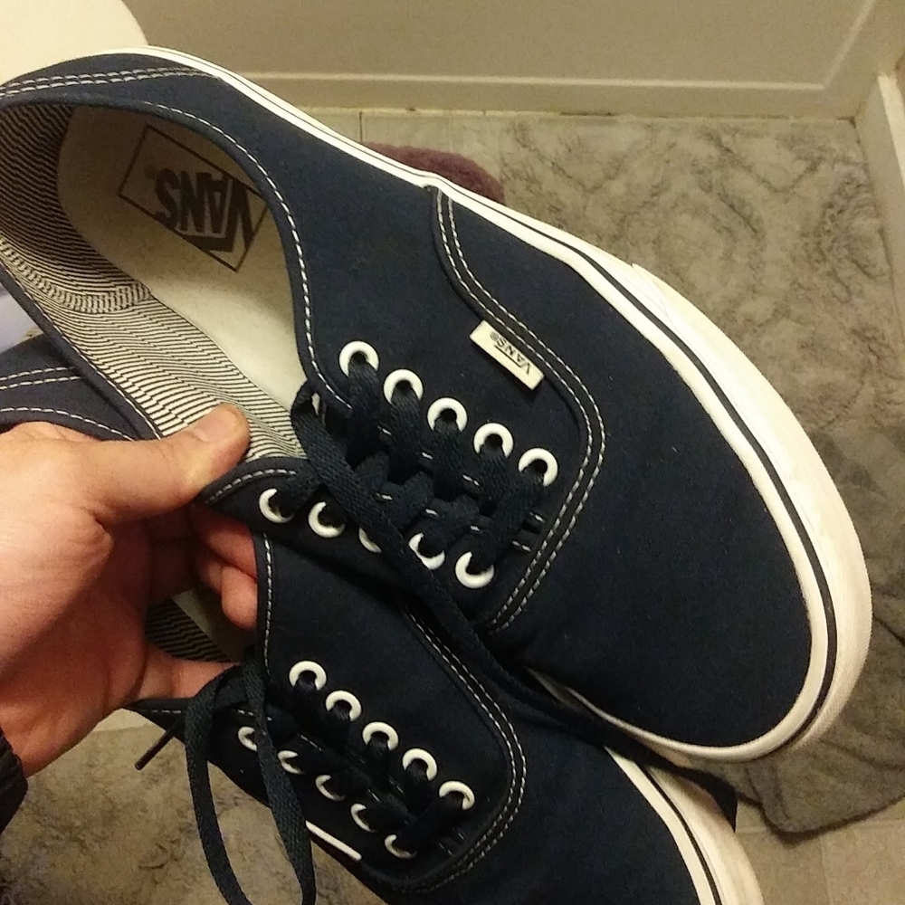Mens shoes